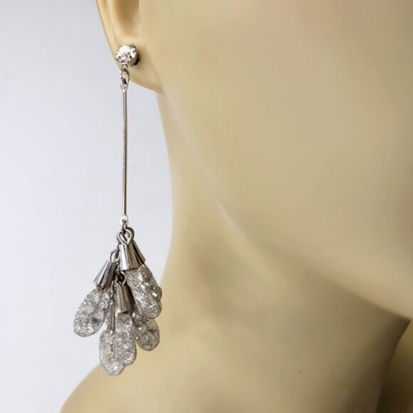 Silver Mesh Net Crystal Dangle Earrings - Picture 8 of 9